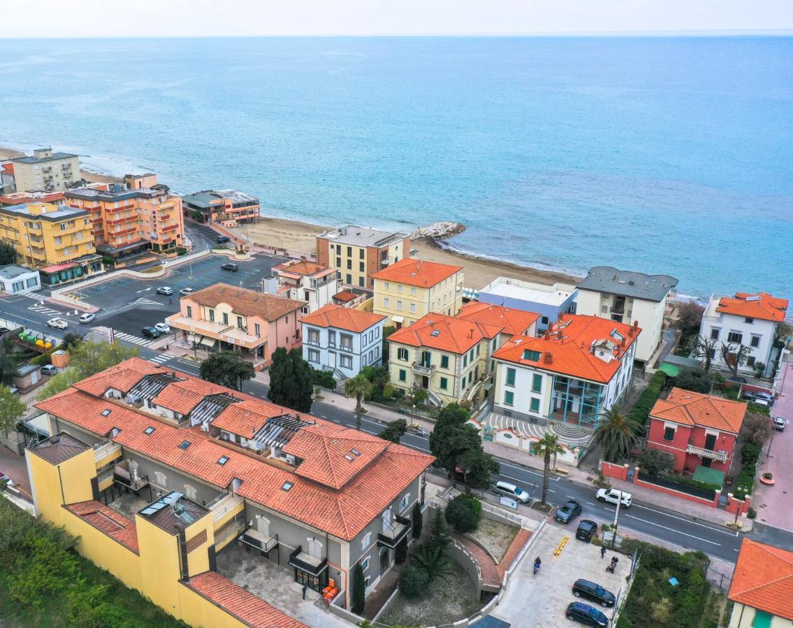 Casa Aurea Tre Posti Letto A 30 Metri Dal Mare Apartman San Vincenzo Kültér fotó